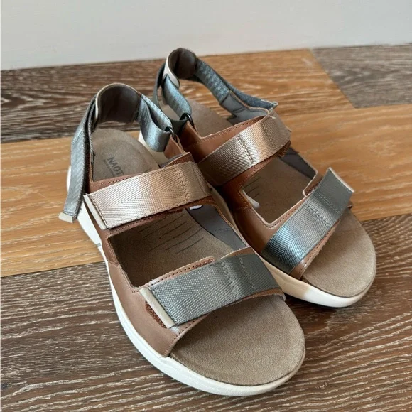 Naot Odyssey Slingback Sandal nwt size 7 - Picture 3 of 10